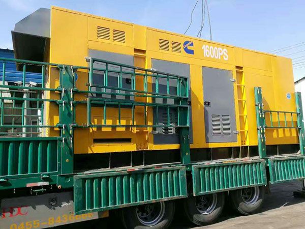 镇海测量水冷式机油散热器密封件尺寸时的注意事项有哪些？